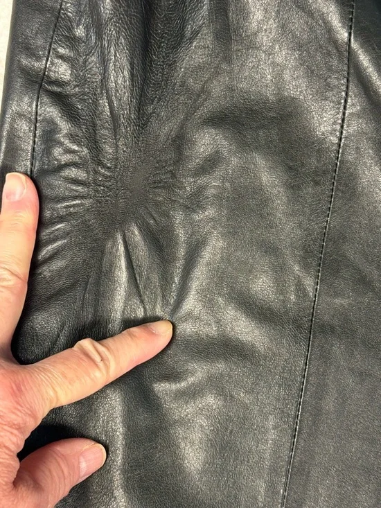 Talbots Black Leather Flat Front Pencil Skirt 6P Minimalist Luxury *note flaw - Picture 7 of 8